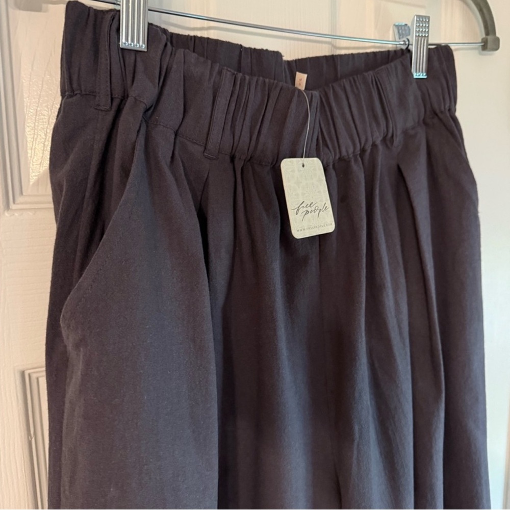Free People NWT Slouchy Pull-On Pants Small Black Balloon Leg Comfy Lounge - Picture 3 of 7